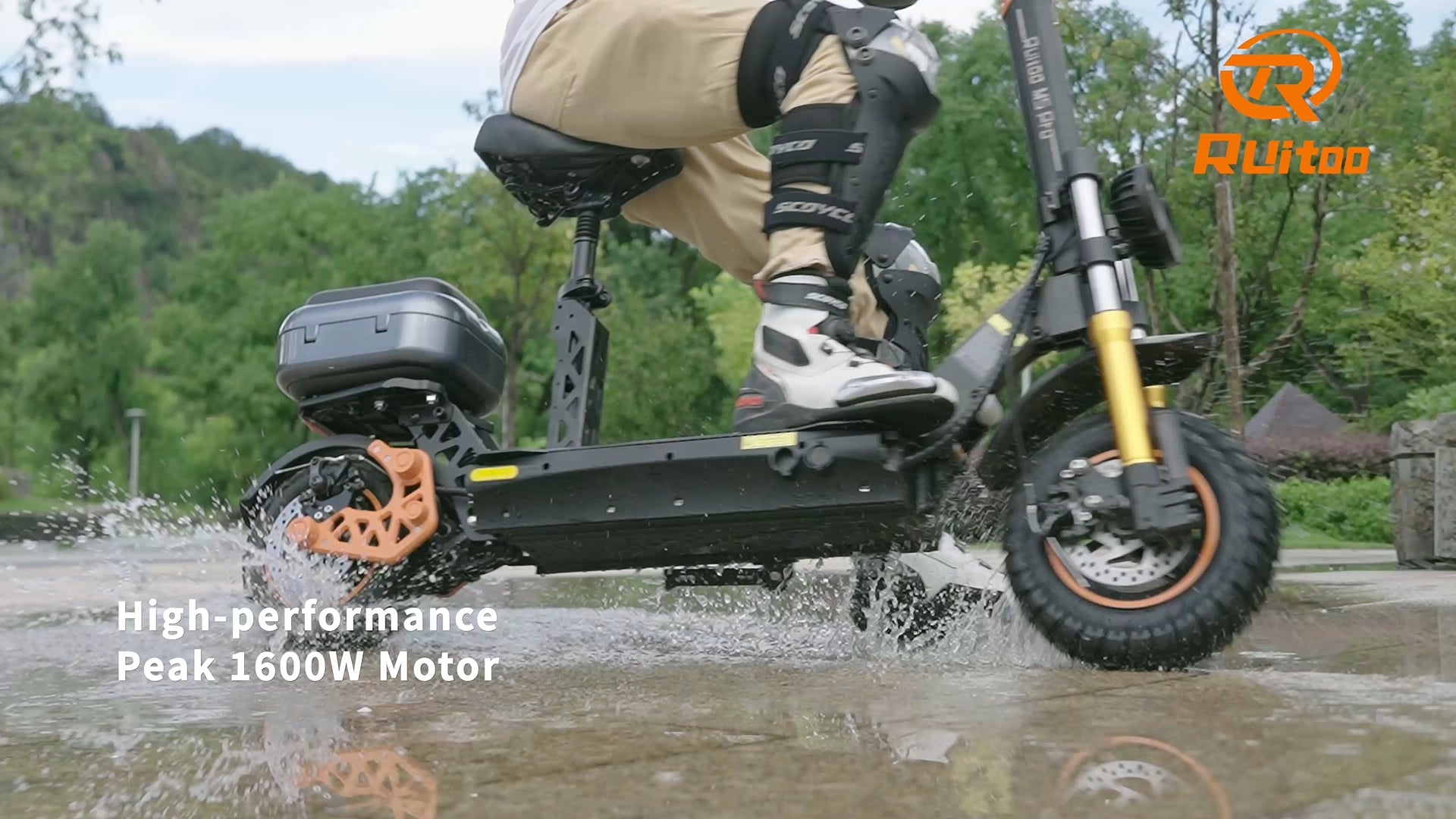 Translation missing: fr.block.video.load_video