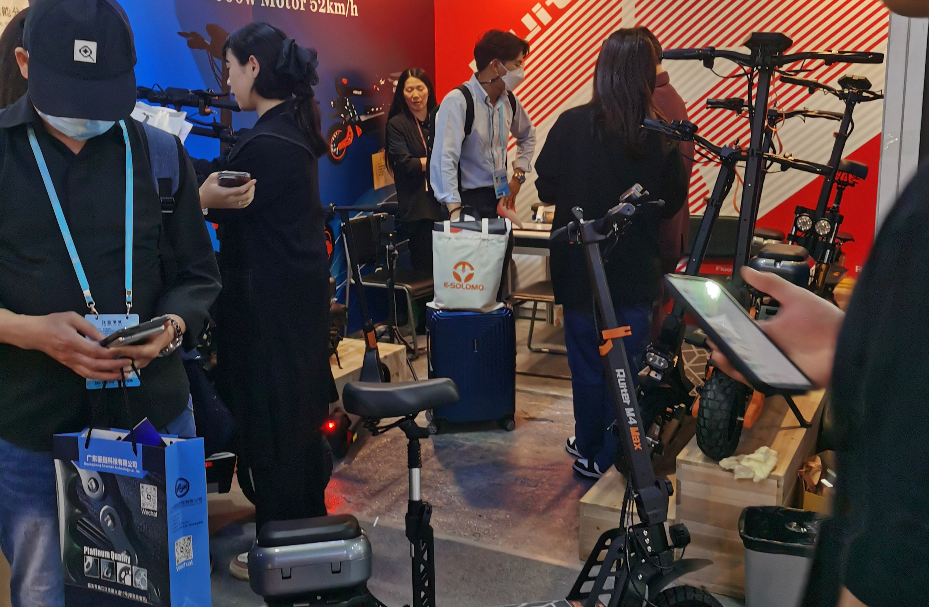 Translation missing: fr.block.video.load_video