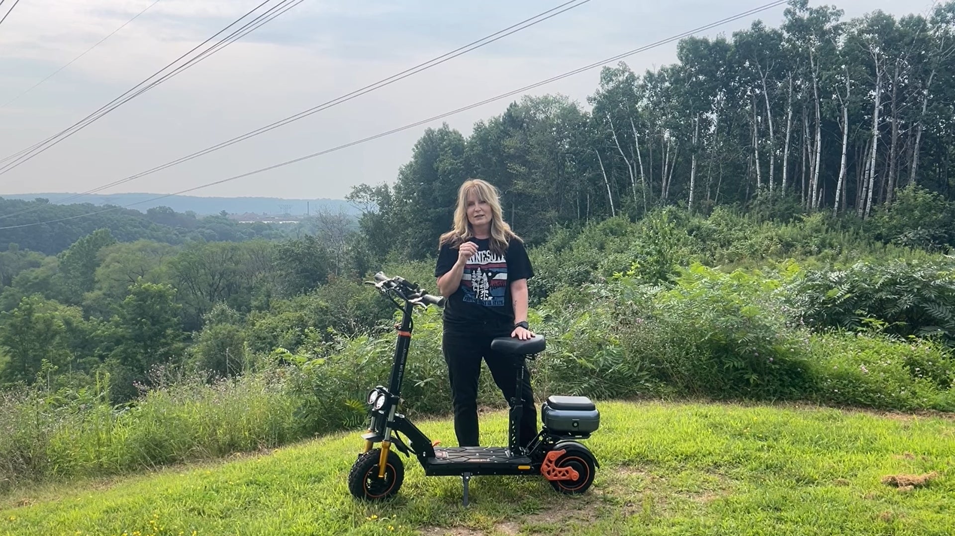 Load video: 32 MPH ESCOOTER